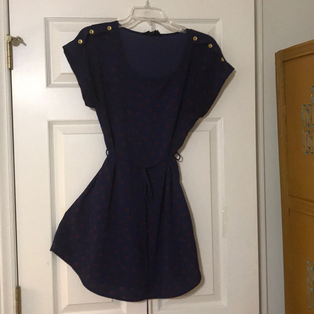 Tunic top/dress with belt